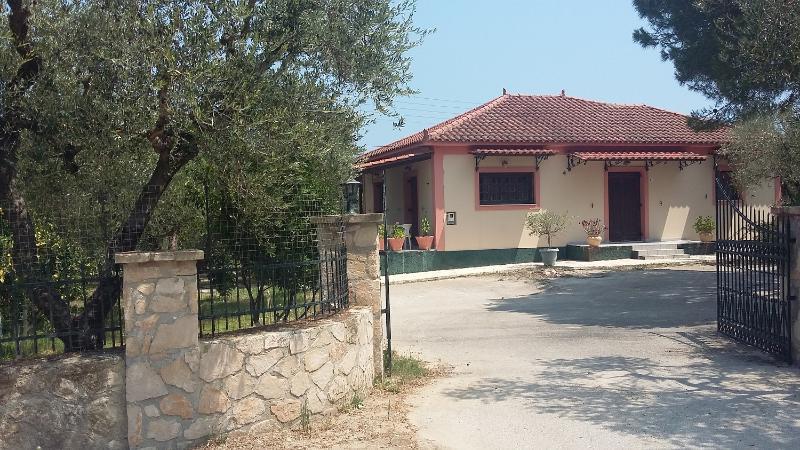 Porto Giardino Apartments Psarou  外观 照片